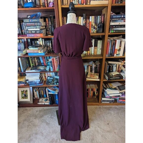 show me your mumu Sophia wrap chiffon dress in merlot sz xs - Picture 3 of 7